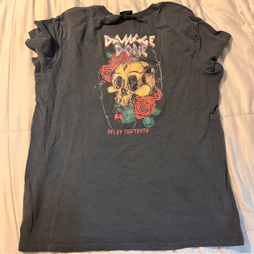 Empyre Tee